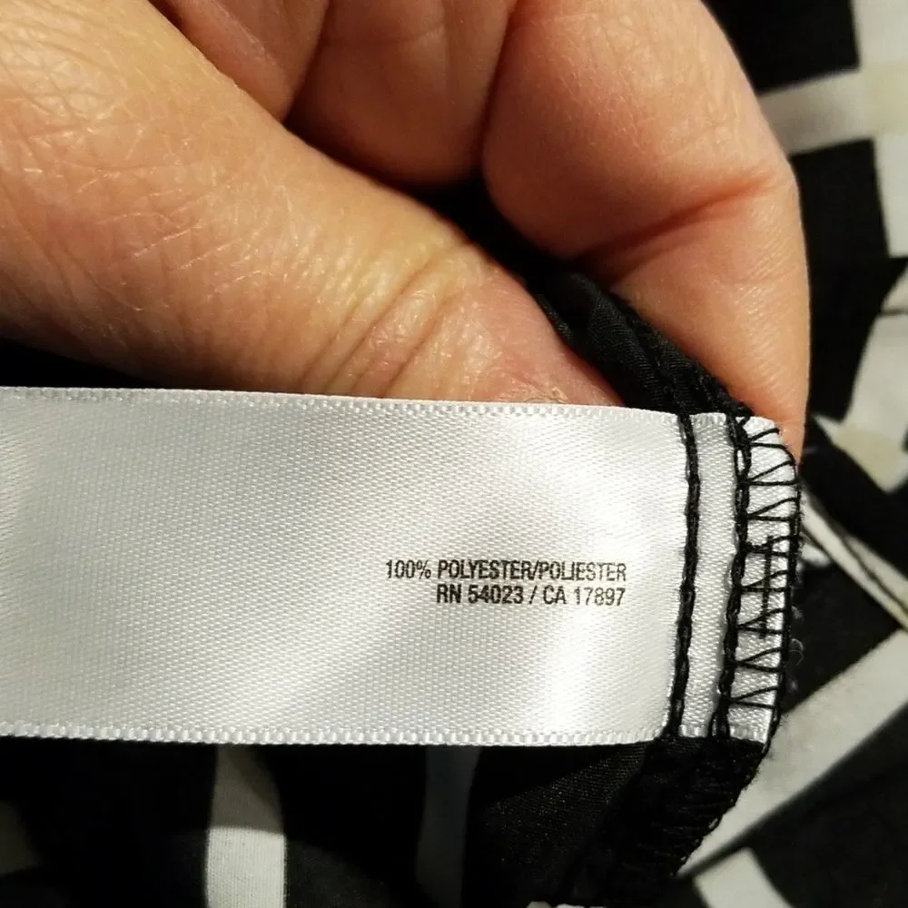 OLD Navy Plaid Dress black and white plaid medium
